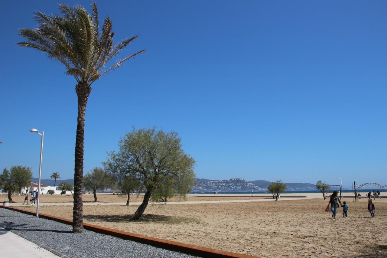 Appartement Empuria Empuriabrava Exterior photo
